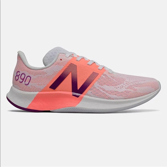 New Balance Shoes - SOLD❗️HOT PICK ❗️New balance Running sneakers NEW